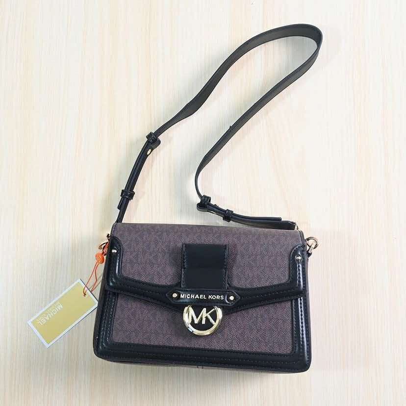 Le nuove borse minimaliste e c - Women Bags Mk recensione e prezzo